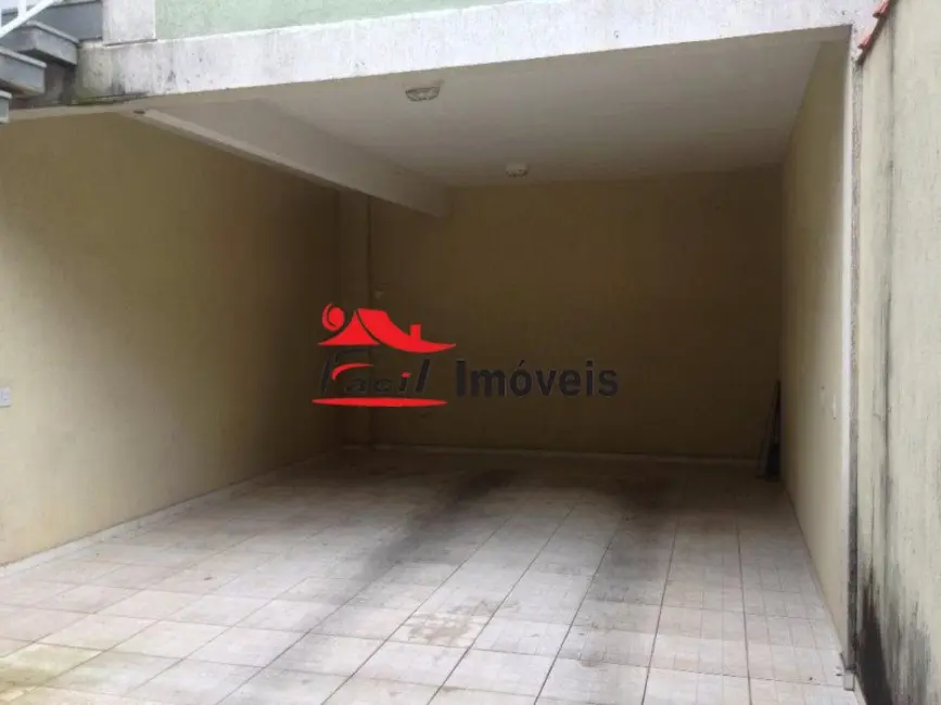 Foto 3 de Sobrado com 4 quartos à venda, 180m2 em Vila Carmosina, São Paulo - SP