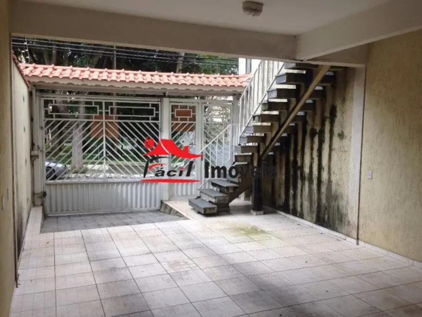 Foto 2 de Sobrado com 4 quartos à venda, 180m2 em Vila Carmosina, São Paulo - SP