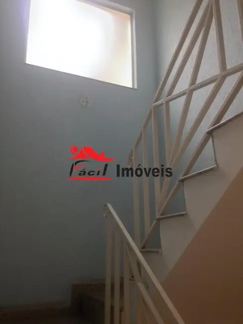 Foto 9 de Sobrado com 4 quartos à venda, 180m2 em Vila Carmosina, São Paulo - SP