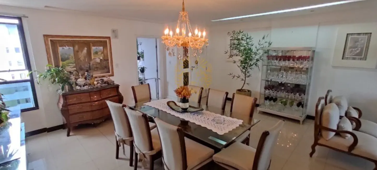 Apartamento com 4 quartos à venda, 177m2 em Treze de Julho, Aracaju - SE - imagem 3 Foto 3 de Apartamento com 4 quartos à venda, 177m2 em Treze de Julho, Aracaju - SE