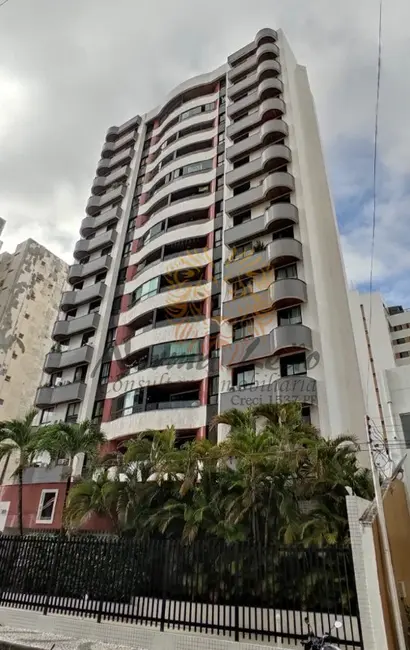 Foto 2 de Apartamento com 4 quartos à venda, 177m2 em Treze de Julho, Aracaju - SE