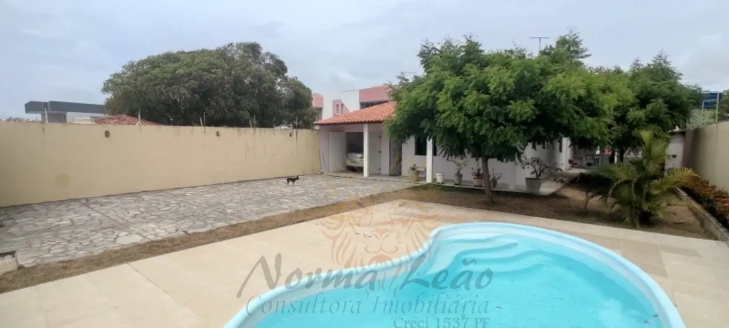 Casa com 3 quartos à venda, 450m2 em Aracaju - SE - imagem 3 Foto 3 de Casa com 3 quartos à venda, 450m2 em Aracaju - SE