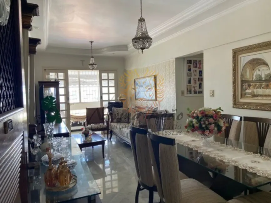 Apartamento com 3 quartos à venda, 122m2 em Centro, Aracaju - SE - imagem 1 Foto 1 de Apartamento com 3 quartos à venda, 122m2 em Centro, Aracaju - SE