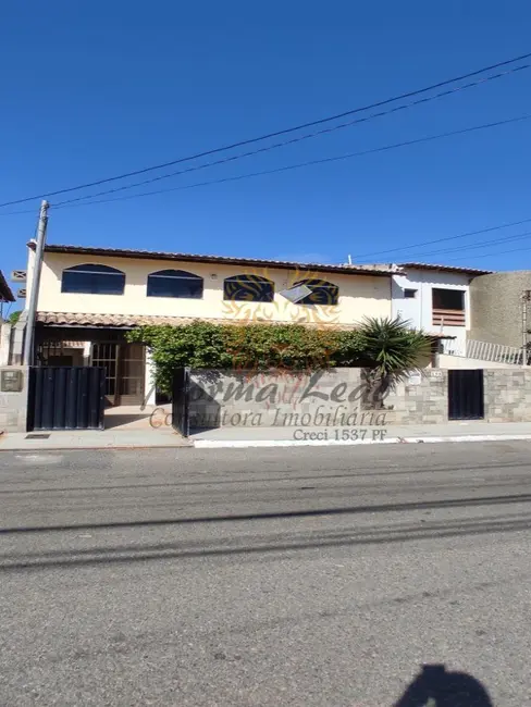 Casa com 4 quartos à venda, 250m2 em Atalaia, Aracaju - SE - imagem 3 Foto 3 de Casa com 4 quartos à venda, 250m2 em Atalaia, Aracaju - SE