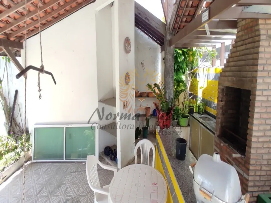 Foto 9 de Casa com 4 quartos à venda, 480m2 em Treze de Julho, Aracaju - SE