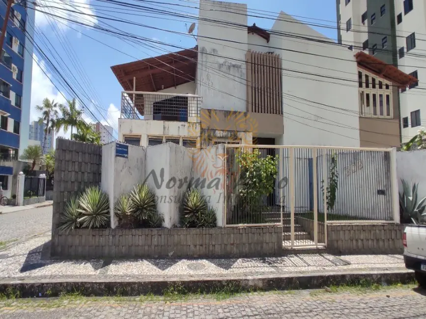 Foto 4 de Casa com 4 quartos à venda, 480m2 em Treze de Julho, Aracaju - SE