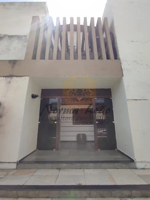 Foto 5 de Casa com 4 quartos à venda, 480m2 em Treze de Julho, Aracaju - SE