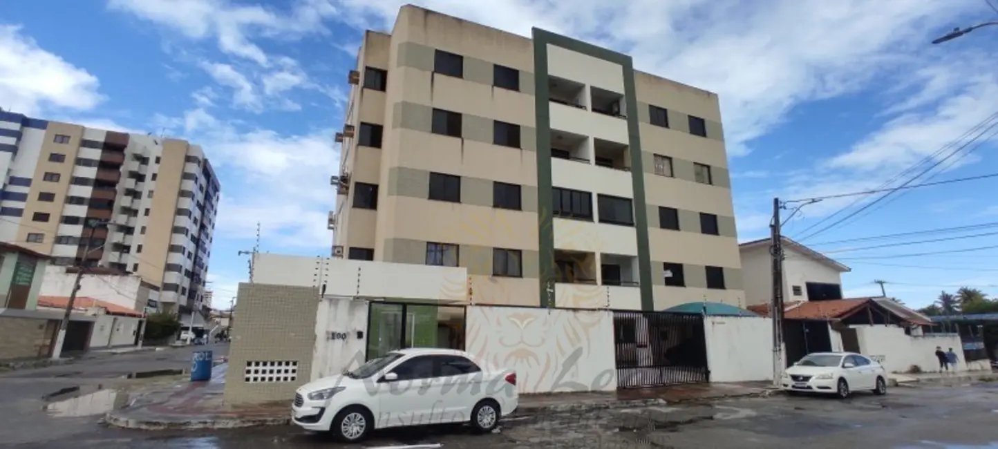 Foto 1 de Apartamento com 2 quartos à venda, 78m2 em Farolândia, Aracaju - SE