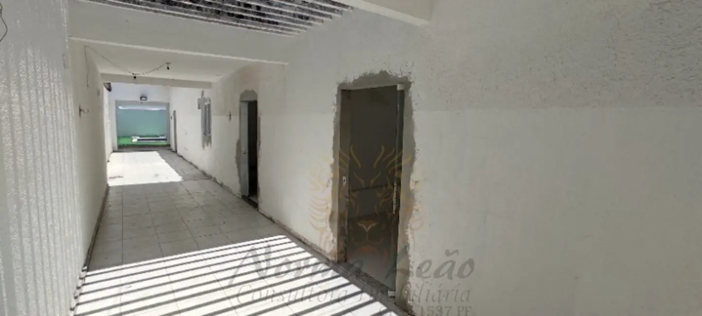 Sala Comercial com 3 quartos à venda, 345m2 em Coroa do Meio, Aracaju - SE - imagem 4 Foto 4 de Sala Comercial com 3 quartos à venda, 345m2 em Coroa do Meio, Aracaju - SE