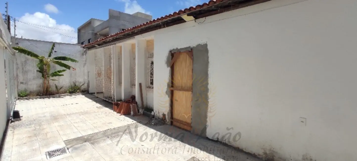 Sala Comercial com 3 quartos à venda, 345m2 em Coroa do Meio, Aracaju - SE - imagem 3 Foto 3 de Sala Comercial com 3 quartos à venda, 345m2 em Coroa do Meio, Aracaju - SE