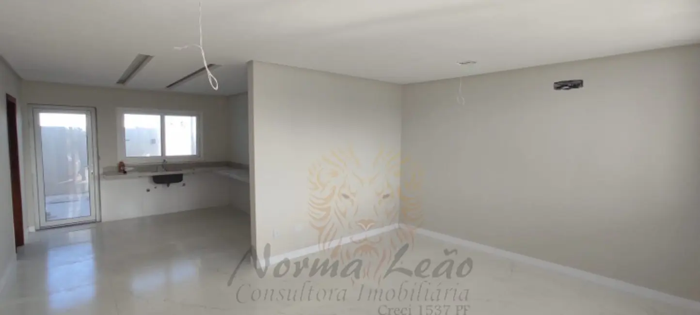 Casa de Condomínio com 3 quartos à venda, 200m2 em Barra Dos Coqueiros - SE - imagem 3 Foto 3 de Casa de Condomínio com 3 quartos à venda, 200m2 em Barra Dos Coqueiros - SE