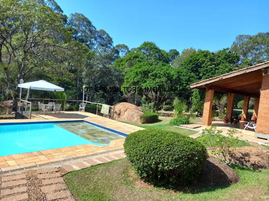 Foto 1 de Chácara com 4 quartos à venda, 404m2 em Parque da Grama, Indaiatuba - SP