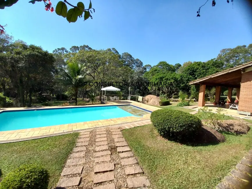 Foto 2 de Chácara com 4 quartos à venda, 404m2 em Parque da Grama, Indaiatuba - SP