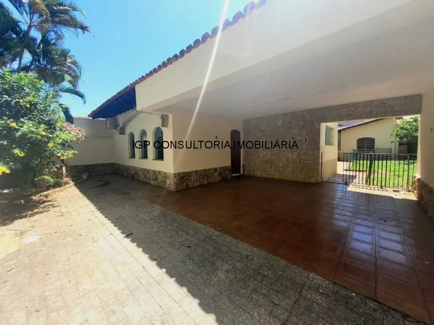 Foto 2 de Casa com 4 quartos à venda, 231m2 em Vila Suíça, Indaiatuba - SP
