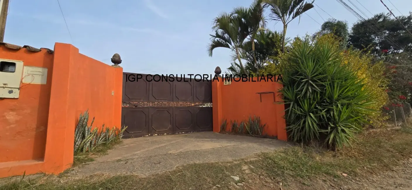 Foto 2 de Chácara com 2 quartos à venda, 156m2 em Indaiatuba - SP