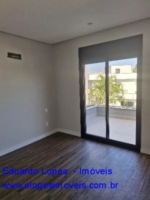 Casa de Condomínio com 4 quartos à venda, 230m2 em Swiss Park, Campinas - SP - imagem 5 Foto 5 de Casa de Condomínio com 4 quartos à venda, 230m2 em Swiss Park, Campinas - SP