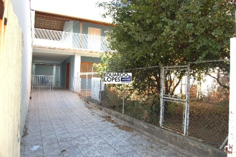 Casa com 3 quartos à venda, 187m2 em Jardim São Francisco, Indaiatuba - SP - imagem 3 Foto 3 de Casa com 3 quartos à venda, 187m2 em Jardim São Francisco, Indaiatuba - SP