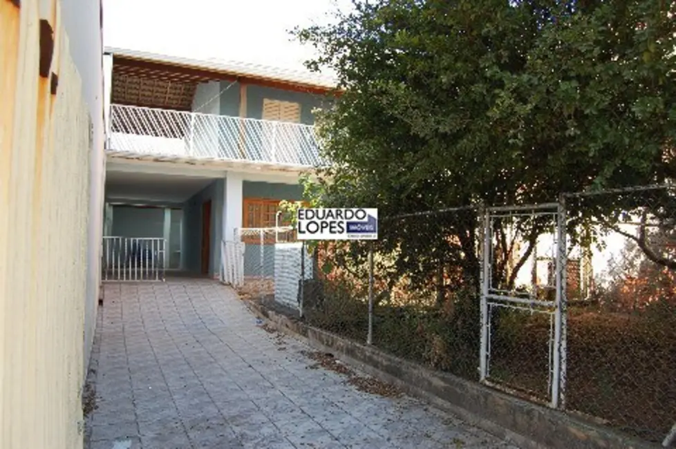 Casa com 3 quartos à venda, 187m2 em Jardim São Francisco, Indaiatuba - SP - imagem 4 Foto 4 de Casa com 3 quartos à venda, 187m2 em Jardim São Francisco, Indaiatuba - SP