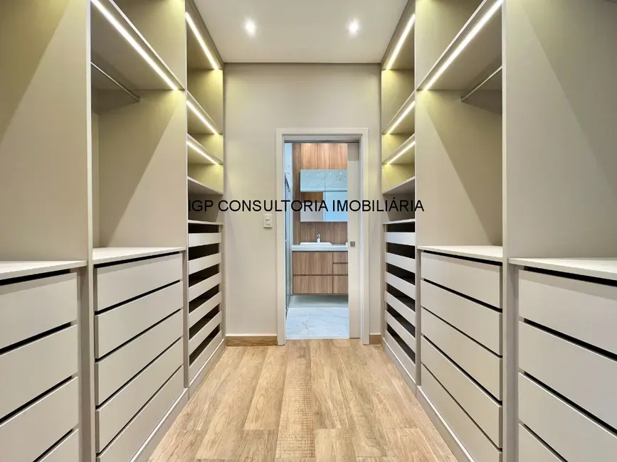 Foto 8 de Casa com 5 quartos à venda, 330m2 em Indaiatuba - SP