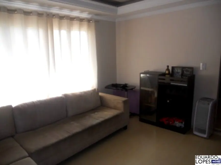 Foto 6 de Casa com 4 quartos à venda, 242m2 em Vila Ruz Peres, Indaiatuba - SP