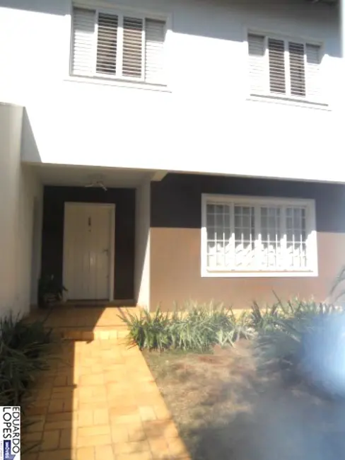 Foto 1 de Casa com 4 quartos à venda, 242m2 em Vila Ruz Peres, Indaiatuba - SP