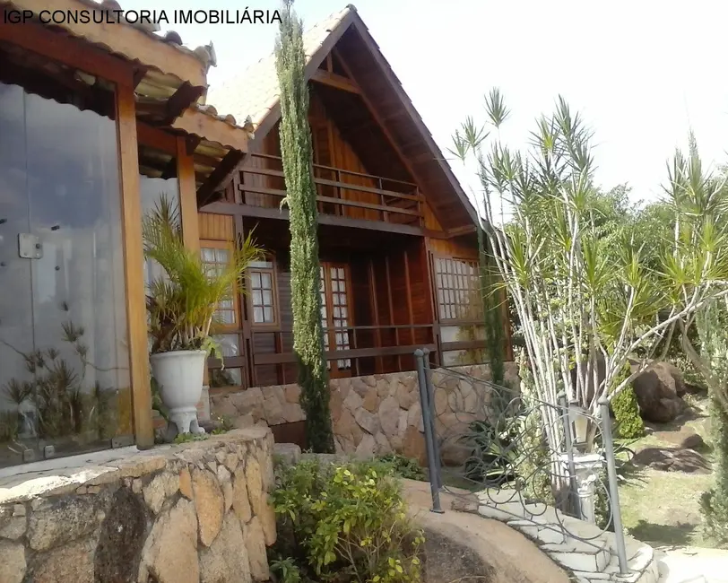 Sítio / Rancho com 3 quartos à venda, 900m2 em Chácaras Videiras de Itaici, Indaiatuba - SP - imagem 3 Foto 3 de Sítio / Rancho com 3 quartos à venda, 900m2 em Chácaras Videiras de Itaici, Indaiatuba - SP