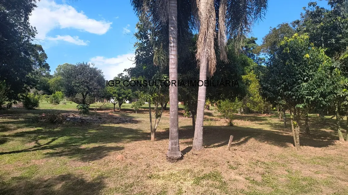 Chácara com 3 quartos à venda, 900m2 em Colinas do Mosteiro de Itaici, Indaiatuba - SP - imagem 9 Foto 9 de Chácara com 3 quartos à venda, 900m2 em Colinas do Mosteiro de Itaici, Indaiatuba - SP
