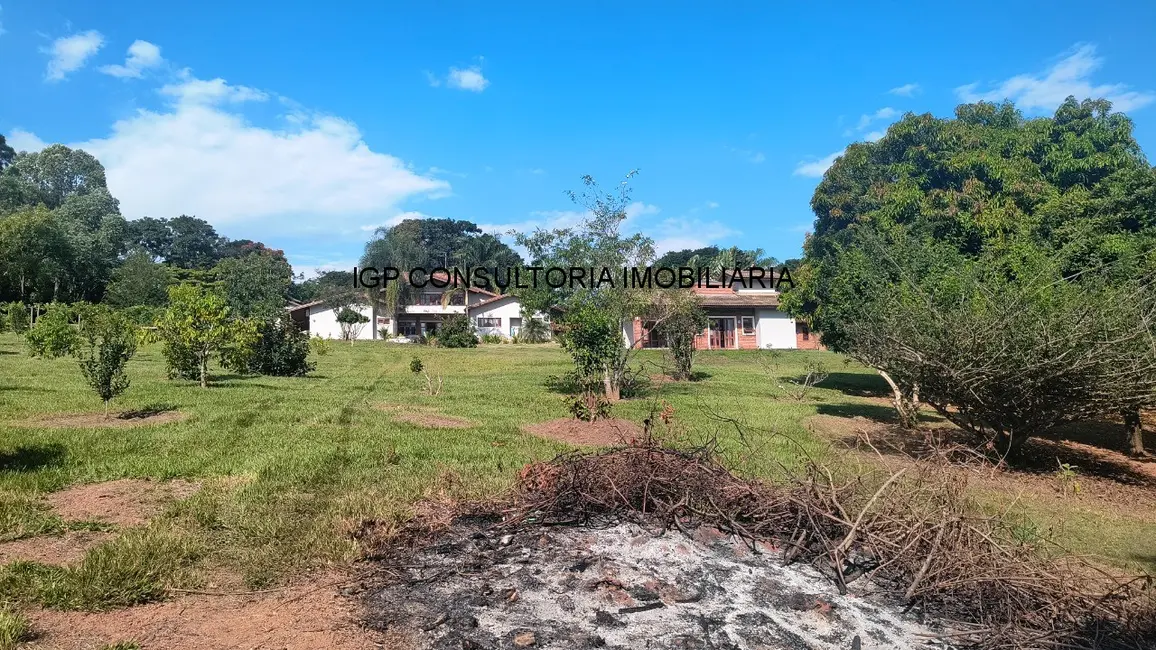 Foto 2 de Chácara com 3 quartos à venda, 900m2 em Colinas do Mosteiro de Itaici, Indaiatuba - SP