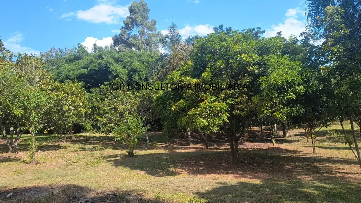 Chácara com 3 quartos à venda, 900m2 em Colinas do Mosteiro de Itaici, Indaiatuba - SP - imagem 5 Foto 5 de Chácara com 3 quartos à venda, 900m2 em Colinas do Mosteiro de Itaici, Indaiatuba - SP
