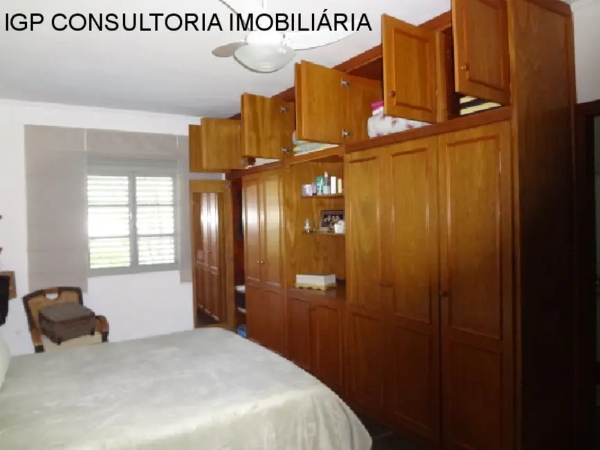 Chácara com 4 quartos à venda, 443m2 em Colinas do Mosteiro de Itaici, Indaiatuba - SP - imagem 4 Foto 4 de Chácara com 4 quartos à venda, 443m2 em Colinas do Mosteiro de Itaici, Indaiatuba - SP