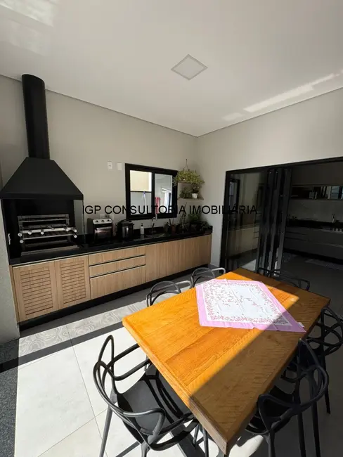 Foto 8 de Casa com 3 quartos à venda, 190m2 em Indaiatuba - SP