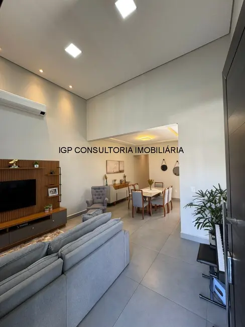 Foto 3 de Casa com 3 quartos à venda, 190m2 em Indaiatuba - SP