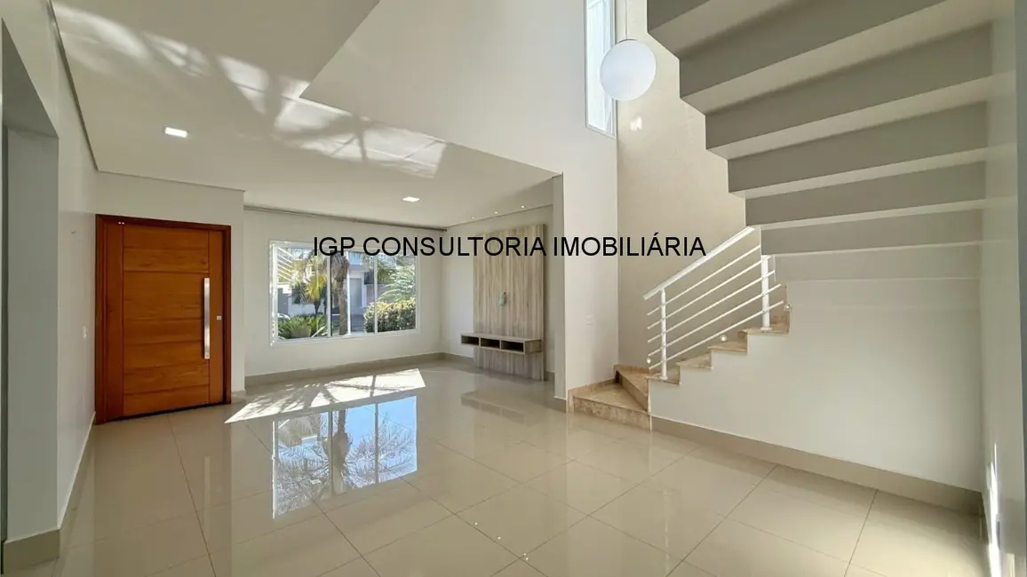 Foto 2 de Casa de Condomínio com 4 quartos à venda e para alugar, 256m2 em Jardim Residencial Dona Lucilla, Indaiatuba - SP