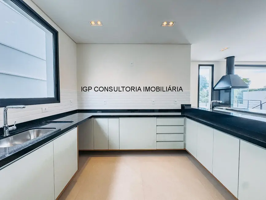 Foto 9 de Casa com 4 quartos à venda, 400m2 em Indaiatuba - SP