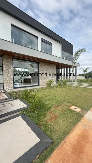 Casa de Condomínio com 3 quartos à venda, 230m2 em Indaiatuba - SP - imagem 3 Foto 3 de Casa de Condomínio com 3 quartos à venda, 230m2 em Indaiatuba - SP
