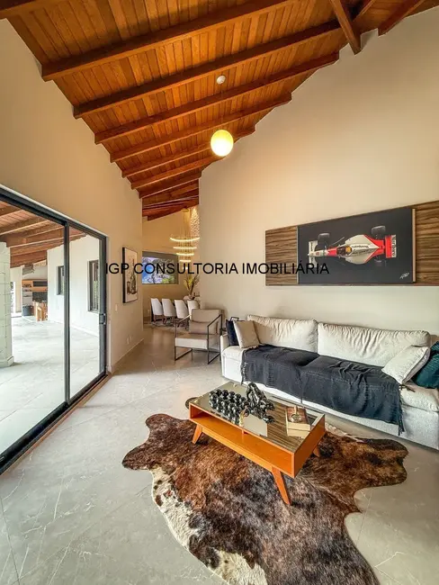 Chácara com 3 quartos à venda, 450m2 em Terras de Itaici, Indaiatuba - SP - imagem 5 Foto 5 de Chácara com 3 quartos à venda, 450m2 em Terras de Itaici, Indaiatuba - SP