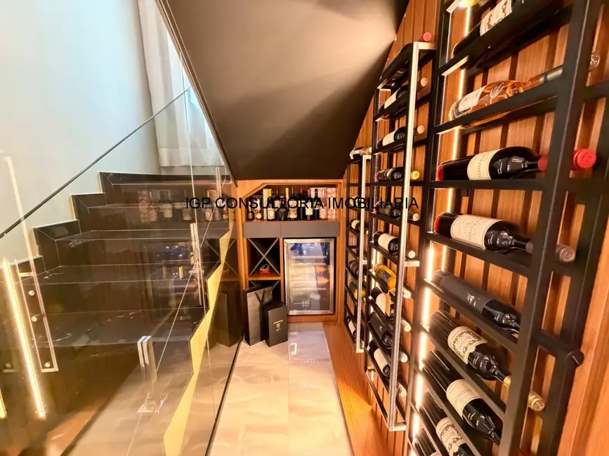 Casa com 4 quartos à venda, 400m2 em Vila Inglesa, Indaiatuba - SP - imagem 5 Foto 5 de Casa com 4 quartos à venda, 400m2 em Vila Inglesa, Indaiatuba - SP