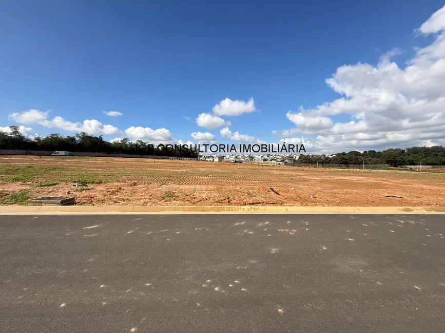 Foto 3 de Terreno / Lote à venda, 300m2 em Indaiatuba - SP