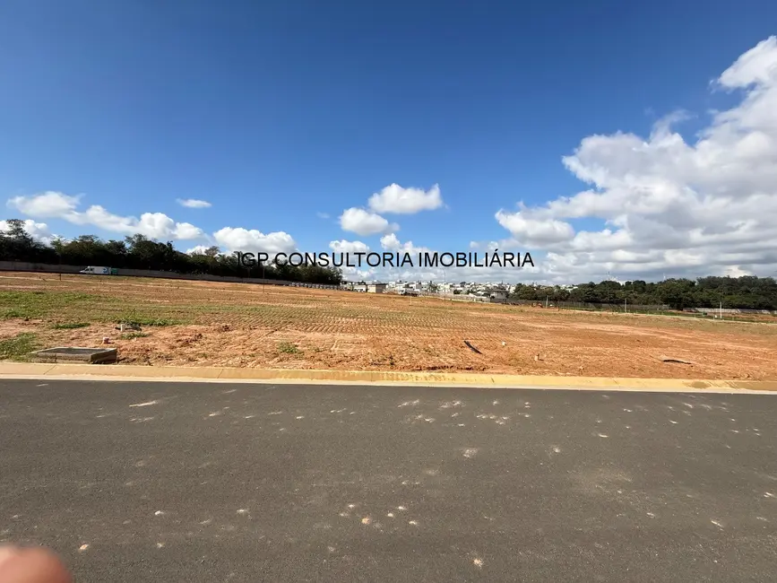 Foto 1 de Terreno / Lote à venda, 300m2 em Indaiatuba - SP