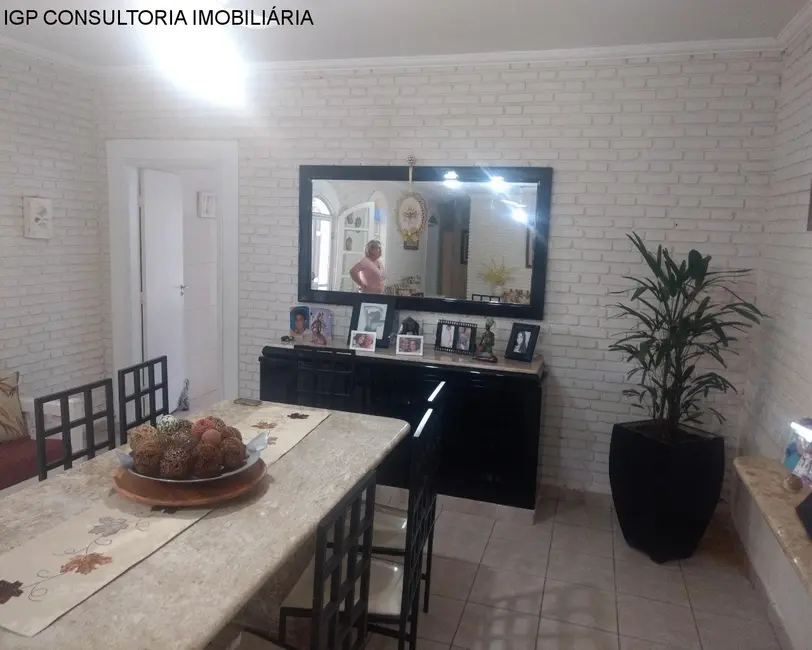 Foto 3 de Chácara com 4 quartos à venda, 348m2 em Vale das Laranjeiras, Indaiatuba - SP