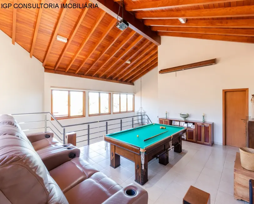 Chácara com 4 quartos à venda, 976m2 em Colinas do Mosteiro de Itaici, Indaiatuba - SP - imagem 9 Foto 9 de Chácara com 4 quartos à venda, 976m2 em Colinas do Mosteiro de Itaici, Indaiatuba - SP