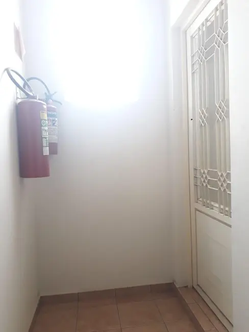 Sala Comercial para alugar, 18m2 em Piracicaba - SP - imagem 4 Foto 4 de Sala Comercial para alugar, 18m2 em Piracicaba - SP