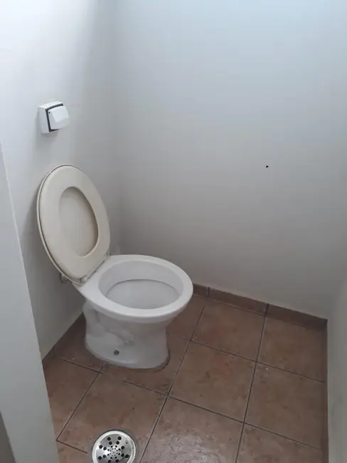 Sala Comercial para alugar, 18m2 em Piracicaba - SP - imagem 8 Foto 8 de Sala Comercial para alugar, 18m2 em Piracicaba - SP