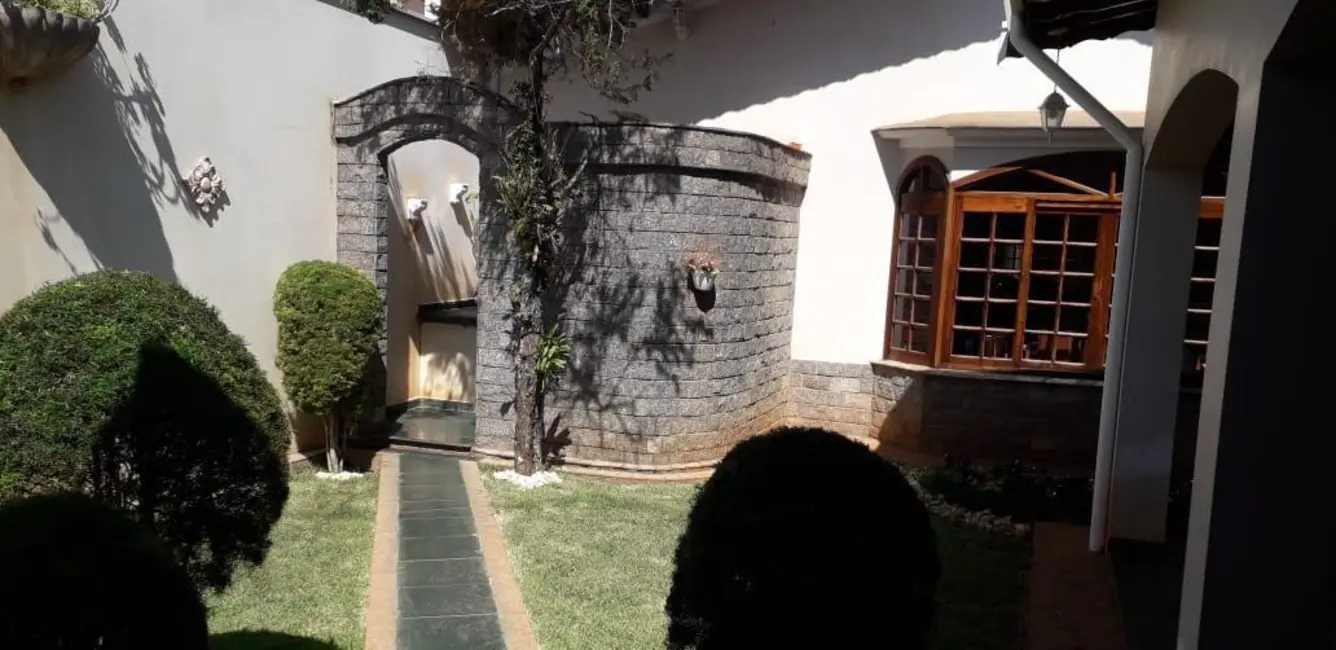 Casa com 3 quartos à venda, 224m2 em Piracicaba - SP - imagem 3 Foto 3 de Casa com 3 quartos à venda, 224m2 em Piracicaba - SP