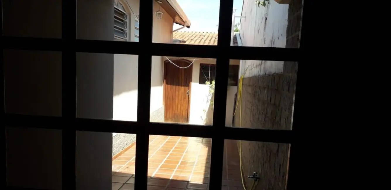 Casa com 3 quartos à venda, 224m2 em Piracicaba - SP - imagem 5 Foto 5 de Casa com 3 quartos à venda, 224m2 em Piracicaba - SP