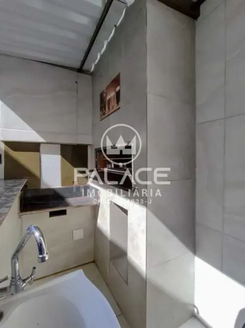 Loja para alugar, 200m2 em Piracicaba - SP - imagem 9 Foto 9 de Loja para alugar, 200m2 em Piracicaba - SP