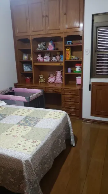 Apartamento com 4 quartos à venda, 240m2 em Piracicaba - SP - imagem 8 Foto 8 de Apartamento com 4 quartos à venda, 240m2 em Piracicaba - SP