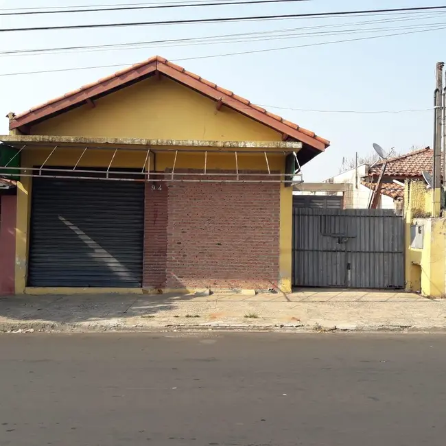 Foto 1 de Casa com 2 quartos à venda, 140m2 em Sao Pedro - SP