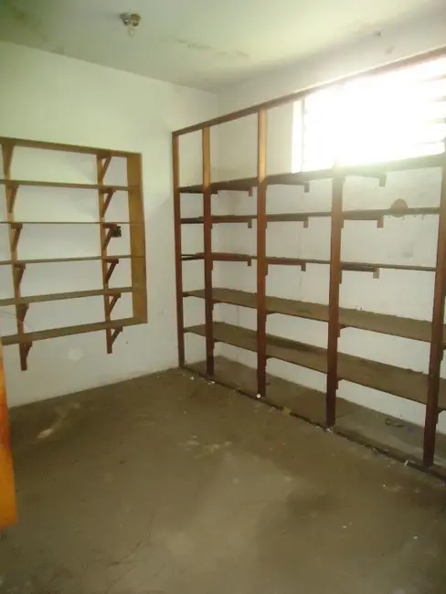 Foto 8 de Loja para alugar, 1632m2 em Piracicaba - SP