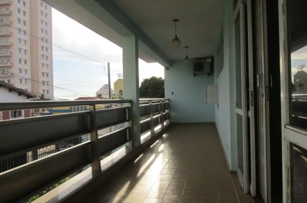 Foto 4 de Casa Comercial com 4 quartos para alugar, 373m2 em Piracicaba - SP